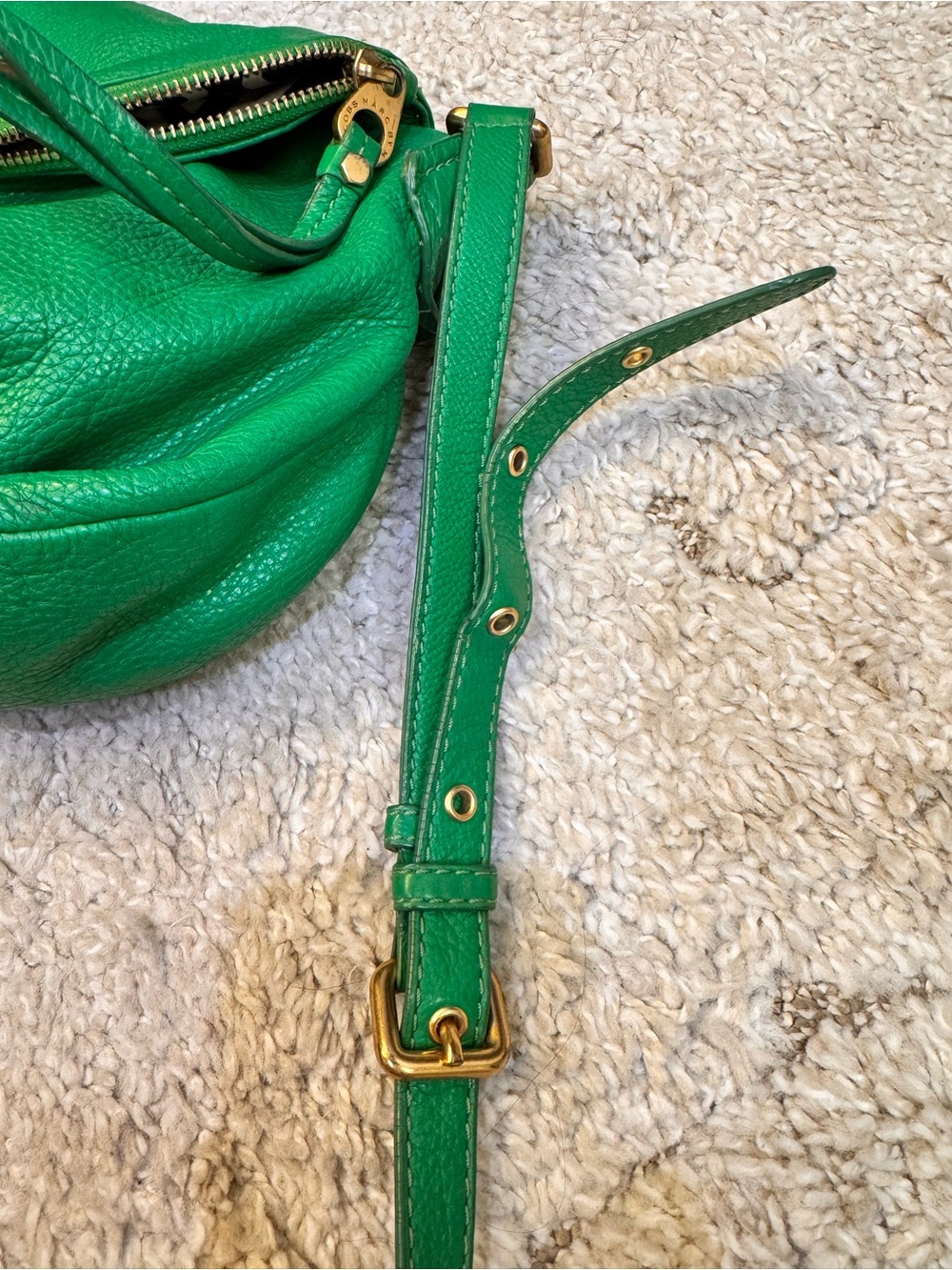 Marc by Marc Jacobs Green Leather Crossbody Bag with Gold Plate - Picture 9 of 11
